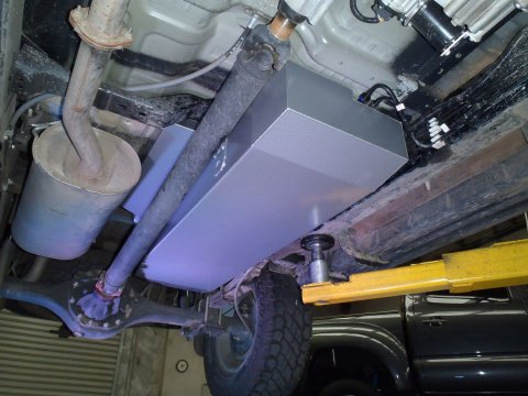 Réservoir de remplacement LRA 130L Diesel Isuzu D-Max 2012 - 2020 130L