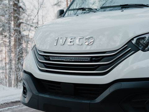 Kit intégration calandre Lazer Iveco Daily (2024+) - Linear-18 Elite