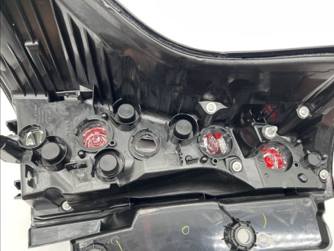 Feu aile arrière droit à leds Land Cruiser GDJ150 GDJ155 2018-2024