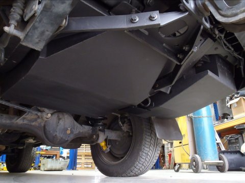Réservoir de remplacement LRA 150L Land Rover Discovery II
