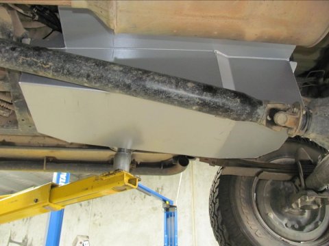 Réservoir de remplacement LRA 110L Toyota Hilux 169 Essence
