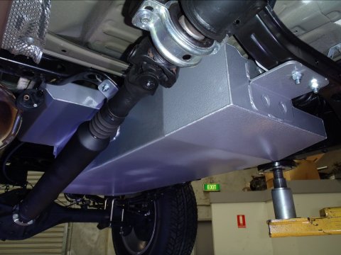 Réservoir de remplacement LRA 129L Toyota Tacoma