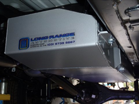 Réservoir de remplacement LRA 140L Toyota Hilux 126