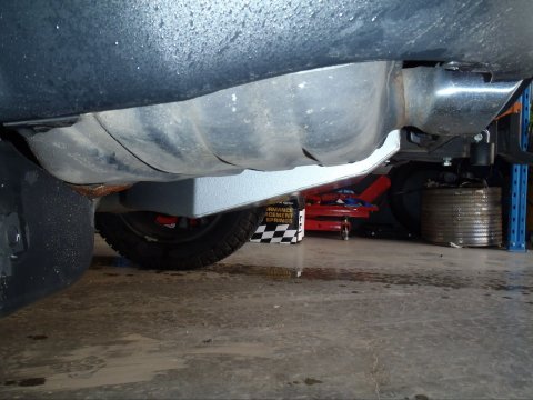 Réservoir supplémentaire LRA 75L Jeep Grand Cherokee WK