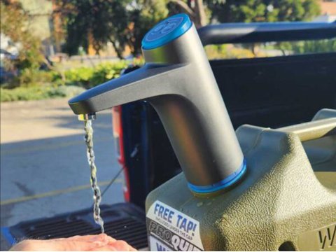 Robinet électrique rechargeable pour jerrycan d’eau