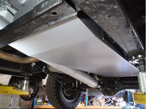 Réservoir de remplacement LRA 135L Isuzu DMax / Mazda BT50