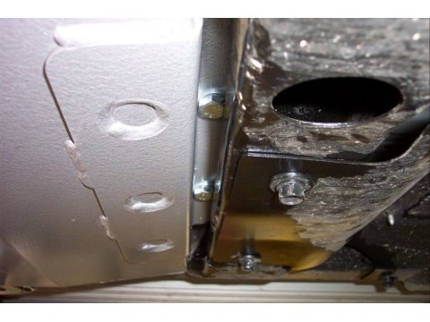 Réservoir de remplacement LRA 115L Isuzu DMax