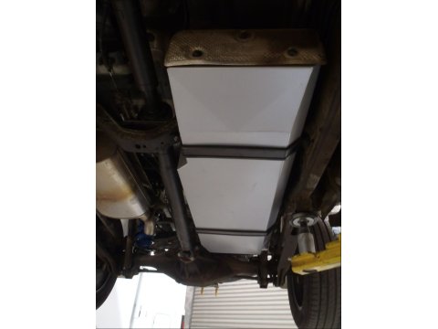 Réservoir de remplacement LRA 135L Mercedes Classe X 470
