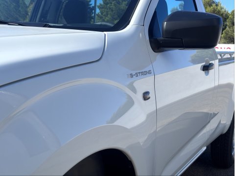 ISUZU D-MAX 2026 B-STRONG SINGLE 2.2L 164CV