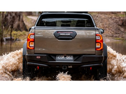 Pare-chocs arrière acier ARB Summit MKII Toyota Hilux Revo