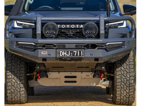 Pare-chocs avant acier ARB Summit MKII Bullbar Toyota Hilux Travo