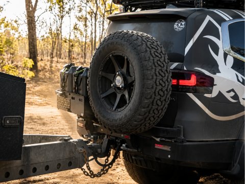 Pare chocs arrière acier Kaymar Toyota Land Cruiser 300