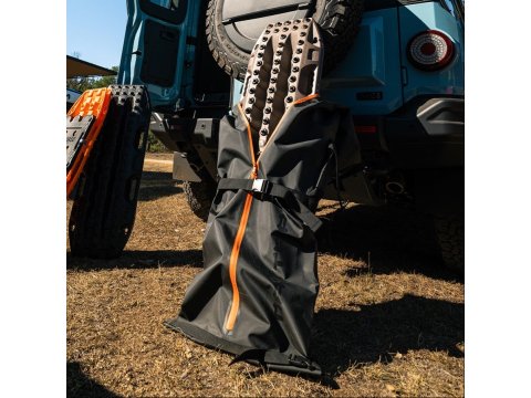 Sac de transport MAXTRAX Board & Cargo Bag pour plaques de désensablage
