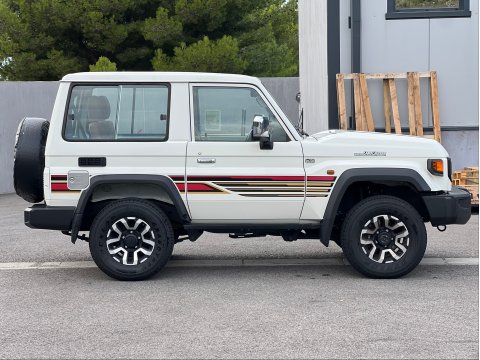 Toyota Land Cruiser GRJ71 40E ANNIVERSAIRE VX V6 4.0L 228CV