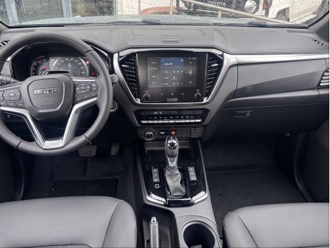 ISUZU D-MAX 2026 PRESTIGE CREW 2.2L 164CV