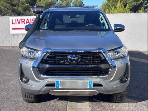 TOYOTA HILUX LEGENDE DOUBLE CABINE GRIS 2026 2.8l D4D 204cv
