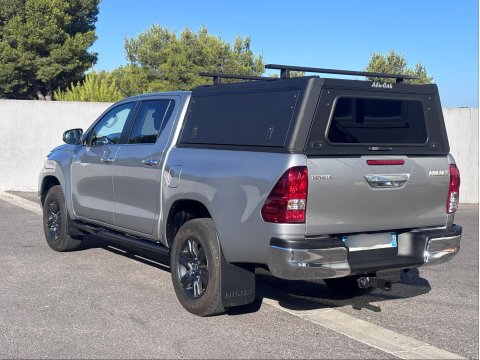 TOYOTA HILUX LEGENDE DOUBLE CABINE GRIS 2026 2.8l D4D 204cv