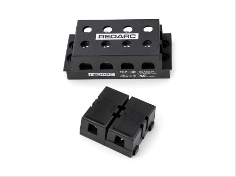 Kit de câblage Redarc pour chargeur DC-DC 25 A installation compartiment moteur