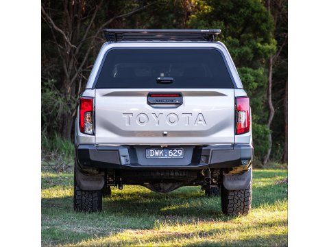 Hard top ARB Classic avec vitres latérales coulissantes pour Toyota Hilux Double Cabine 2026+