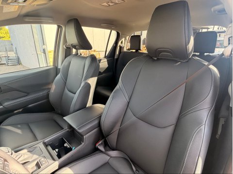 TOYOTA HILUX TRAVO 2026 STYLE DBL-CAB 2.8L 204CV