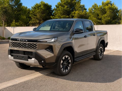 TOYOTA HILUX TRAVO 2026 STYLE DBL-CAB 2.8L 204CV