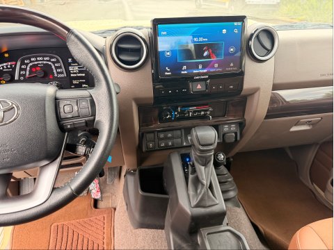 Toyota Land Cruiser GRJ71 40E ANNIVERSAIRE VX V6 4.0L 228CV