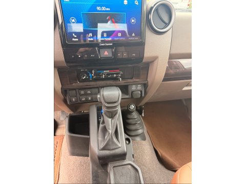 Toyota Land Cruiser GRJ71 40E ANNIVERSAIRE VX V6 4.0L 228CV