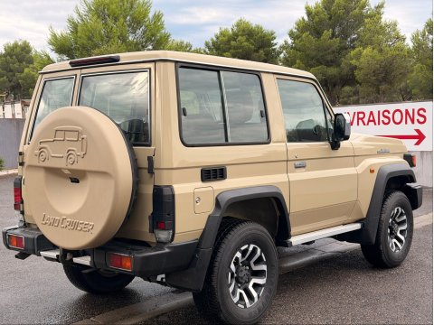 Toyota Land Cruiser GRJ71 40E ANNIVERSAIRE VX V6 4.0L 228CV