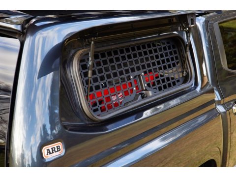 Grille de protection MOLLE ARB pour vitre latérale relevable de hard top Ascent