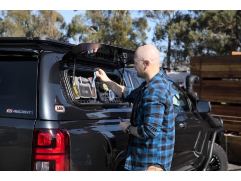 Grille de protection MOLLE ARB pour vitre latérale relevable de hard top Ascent