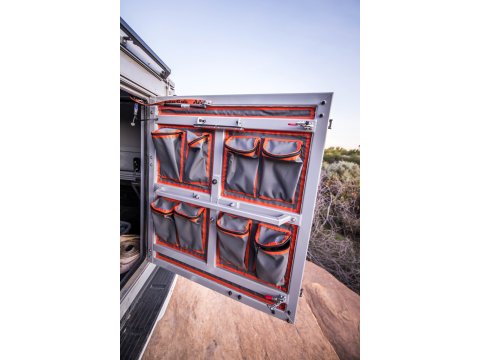 Sacs en toile coté porte hardtop camper Alu-Cab