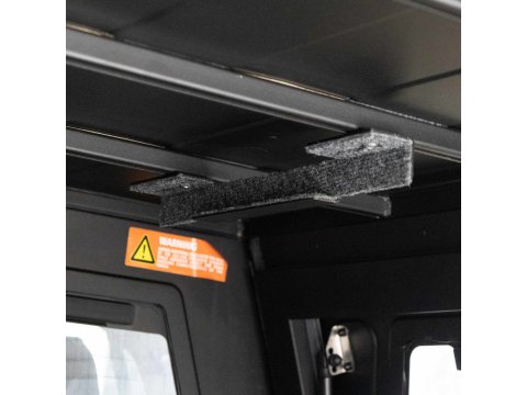 Supports de table de bivouac sous toit de hard-top rigide Alu-Cab