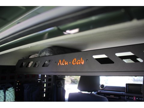 Tablette intérieure horizontale en aluminium Suzuki Jimny Alu-Cab