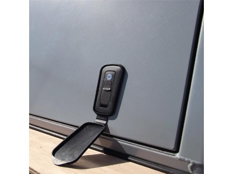 Couvercle de protection pour serrure de hard top Alu-Cab