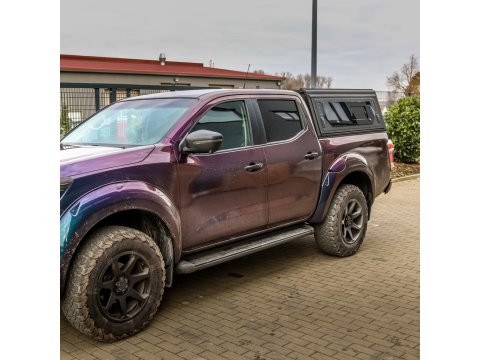 Hardtop Contour noir lisse avec fenêtre latérale pour Nissan Navara NP300 EU 2015+ double cabine Alu-Cab