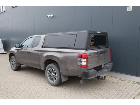 Hardtop Explorer noir lisse Mitsubishi L200 et Fiat Fullback 2016+ double cabine Alu-Cab