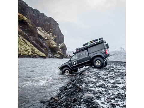 Hardtop Adventure noir strié Toyota Hilux 2005-2015 double cabine Alu-Cab