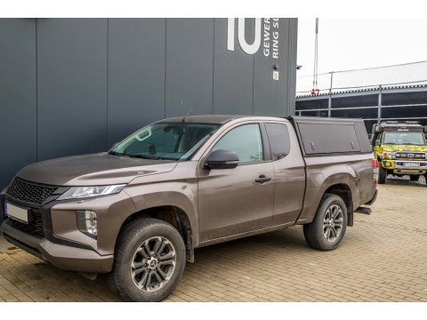 Hardtop Explorer noir lisse Mitsubishi L200 2016+ Club-Cab Alu-Cab