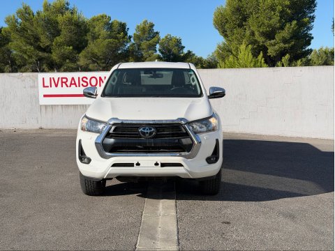 TOYOTA HILUX LEGENDE 2.8L 204cv BVA BLANC