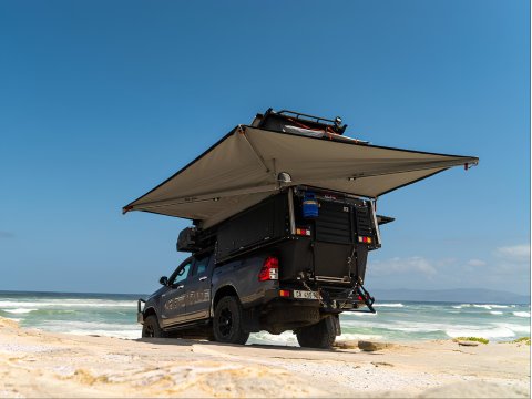 Auvent Alu-Cab autoportant en aluminium 270° côté gauche
