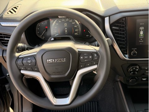 ISUZU D-MAX 2026 EVOLUTION SPACE 2.2L 164CV