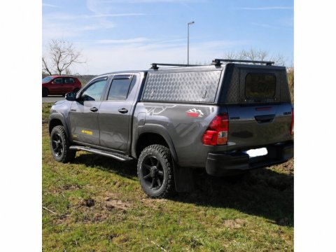 Hardtop Adventure noir strié Toyota Hilux 2016+ double cabine Alu-Cab