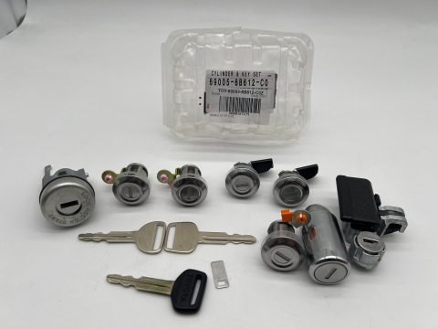 Kit barillet complet avec 3 clefs Land Cruiser Série 7 1999+