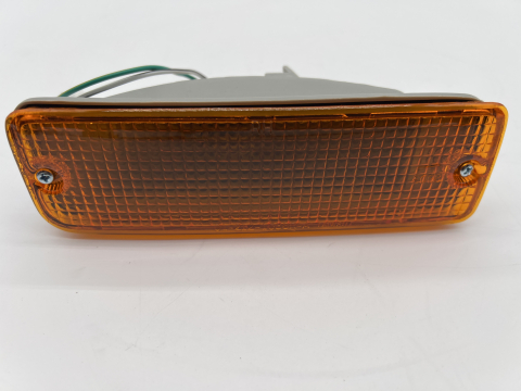 Clignotant avant droit Hilux 1988-1997 et 4Runner avant 07/1992