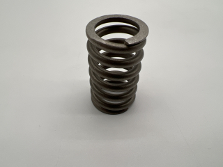 Ressort maintien primaire sur collecteur échappement HDJ100 / entre primaire et silencieux central KDJ9