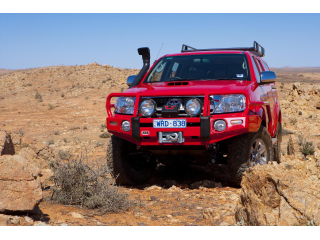 W/BAR HILUX 05-11 FLARES AF2O