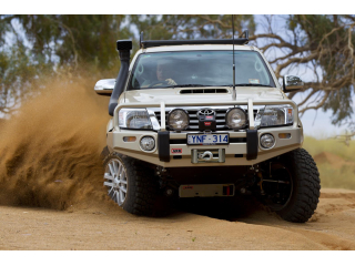 W/BAR HILUX 11ON FLARES AF20