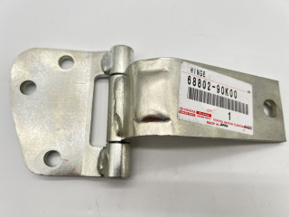 Charnière de porte arrière gauche supérieure Land Cruiser Série 7