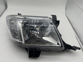 Optique avant droit Hilux Vigo 2012-2015 - Réglage manuel ou électrique