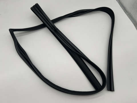 Joint de vitre dans encadrement de porte avant droit HDJ80
